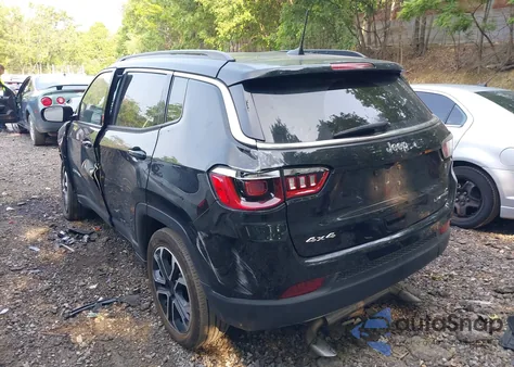 2023 Jeep Compass Limited 4X4 from USA, damaged, VIN 3C4NJDCN9PT563045